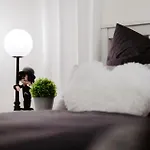 Glueckliche Zeit 100qm Im Souterrain Apartmán