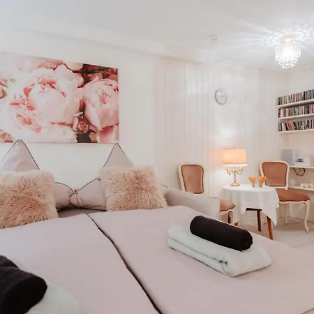 Apartament Glueckliche Zeit 100qm Im Souterrain Osterode am Harz