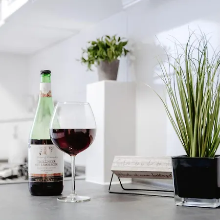 Apartament Glueckliche Zeit 100qm Im Souterrain Osterode am Harz