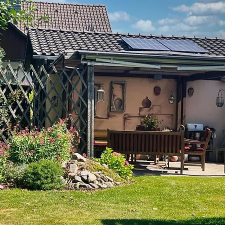 Glueckliche Zeit 100qm Im Souterrain Apartmán Osterode am Harz